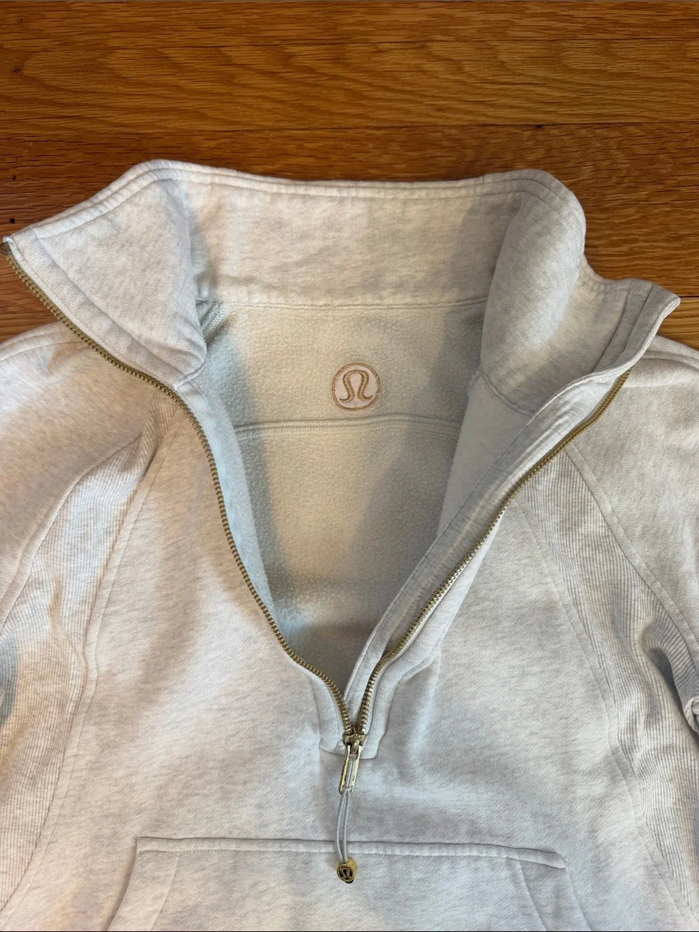 lululemon athletica excellent preowned